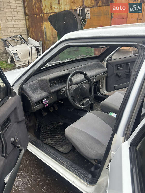 Хэтчбек ВАЗ / Lada 2109 1994 в Ровно