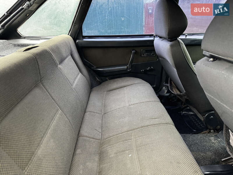 Хетчбек ВАЗ / Lada 2109 2006 в Києві фото 9 Хетчбек ВАЗ / Lada 2109 2006 в Києві