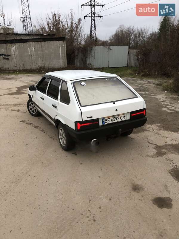 Хэтчбек ВАЗ / Lada 2109 1992 в Харькове