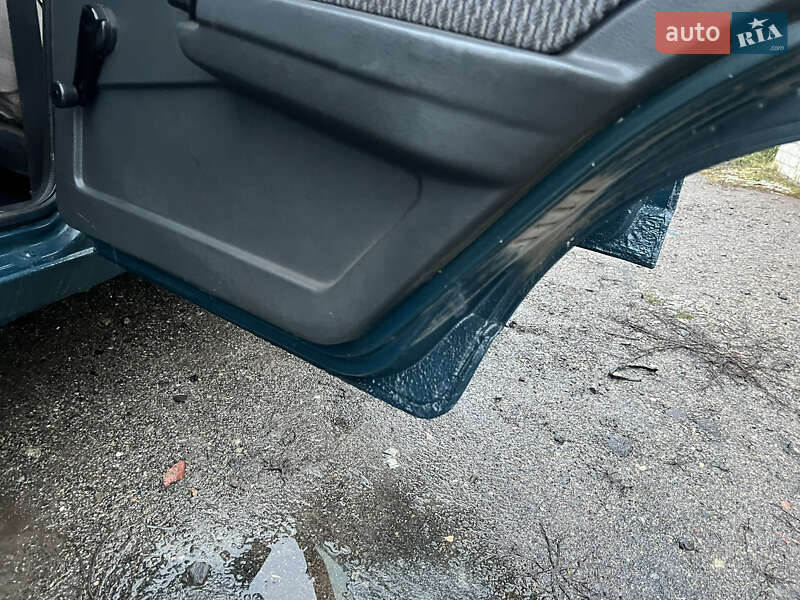 Хэтчбек ВАЗ / Lada 2109 2004 в Харькове