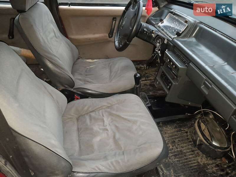 Хетчбек ВАЗ / Lada 2109 1990 в Рівному