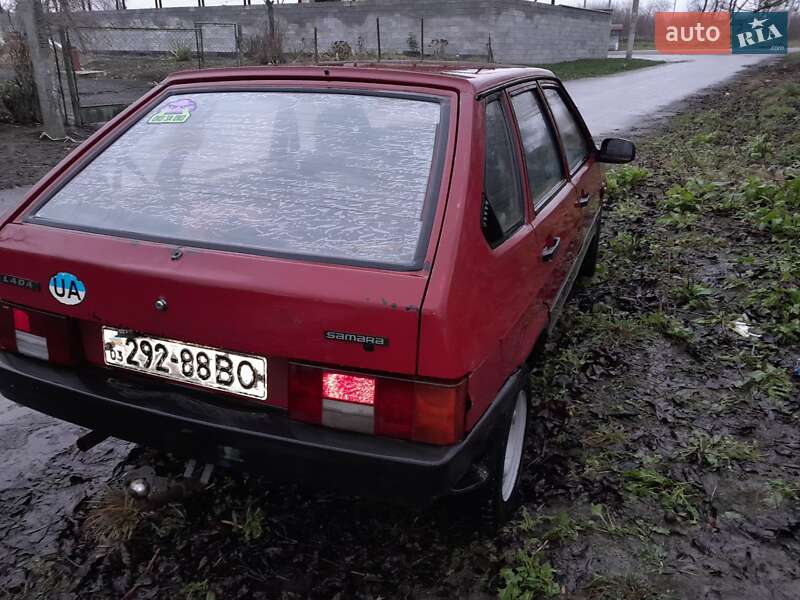 Хетчбек ВАЗ / Lada 2109 1990 в Рівному
