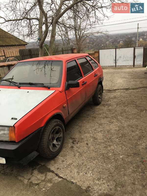 Хэтчбек ВАЗ / Lada 2109 1992 в Кропивницком фото 4 Хэтчбек ВАЗ / Lada 2109 1992 в Кропивницком