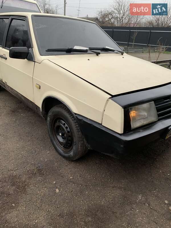 Хетчбек ВАЗ / Lada 2109 1988 в Бахмачі фото 2 Хетчбек ВАЗ / Lada 2109 1988 в Бахмачі
