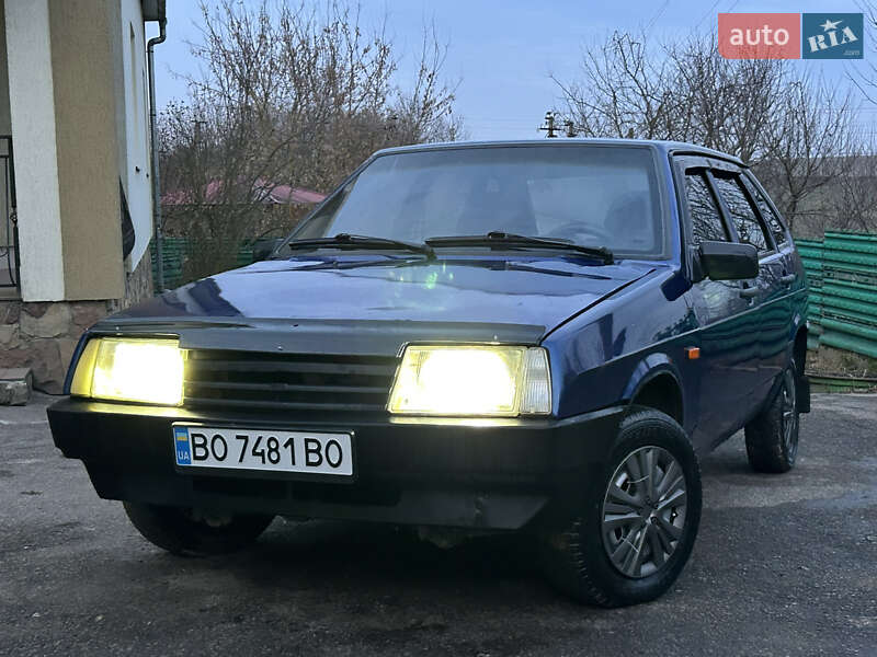 Хэтчбек ВАЗ / Lada 2109 2006 в Бродах