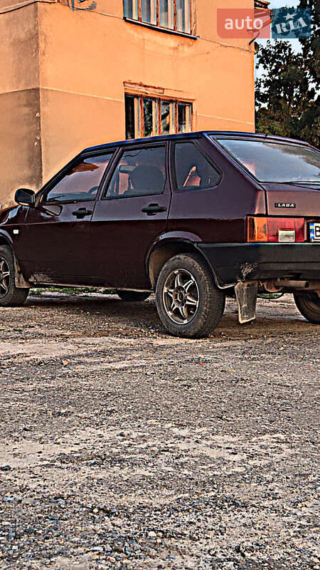 Хэтчбек ВАЗ / Lada 2109 1993 в Львове фото 4 Хэтчбек ВАЗ / Lada 2109 1993 в Львове