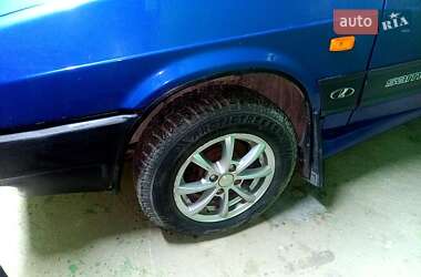 Хэтчбек ВАЗ 2109 2002 в Каменец-Подольском