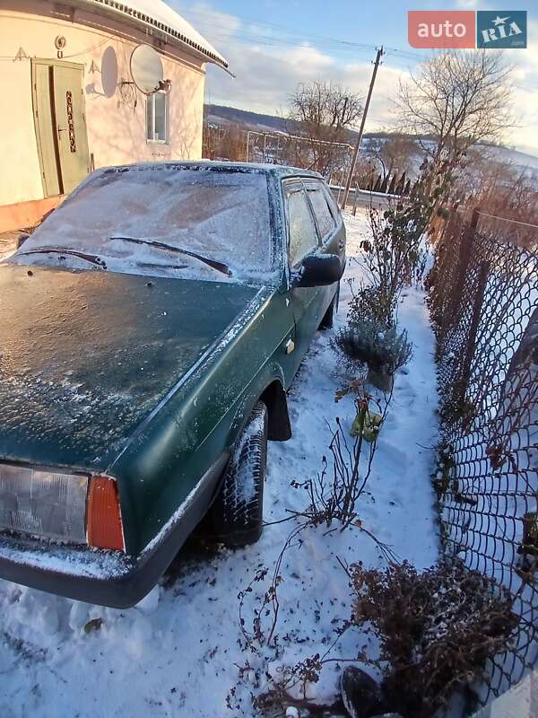 Хетчбек ВАЗ / Lada 2109 1989 в Бібрці