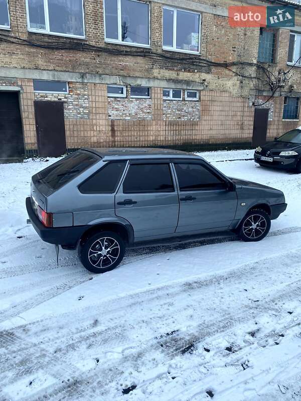 Хетчбек ВАЗ / Lada 2109 2004 в Харкові