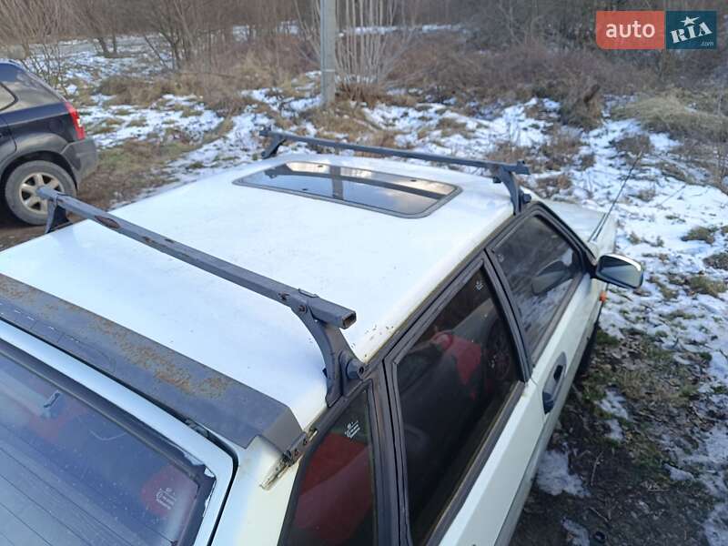 Хэтчбек ВАЗ / Lada 2109 1992 в Стрые фото 11 Хэтчбек ВАЗ / Lada 2109 1992 в Стрые