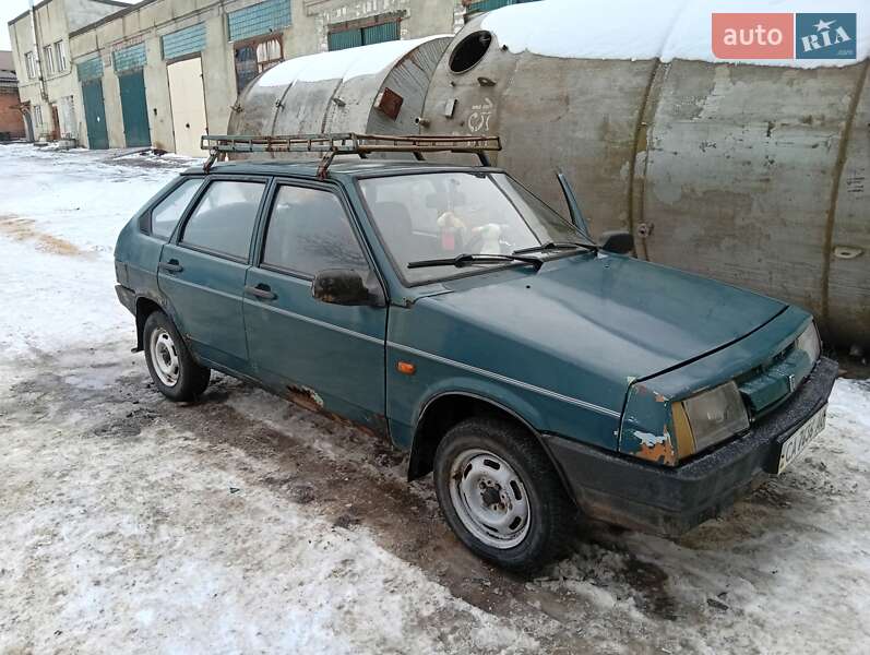 Хэтчбек ВАЗ / Lada 2109 1989 в Гайсине фото 3 Хэтчбек ВАЗ / Lada 2109 1989 в Гайсине
