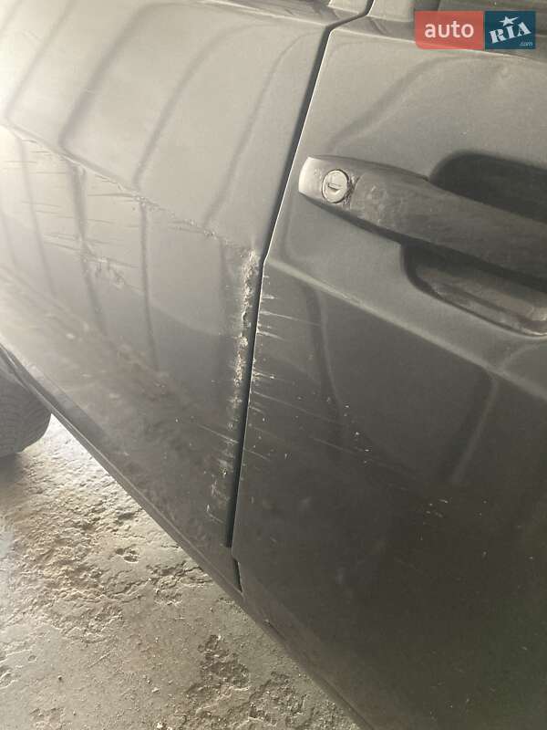 Хэтчбек ВАЗ / Lada 2109 2004 в Днепре фото 11 Хэтчбек ВАЗ / Lada 2109 2004 в Днепре