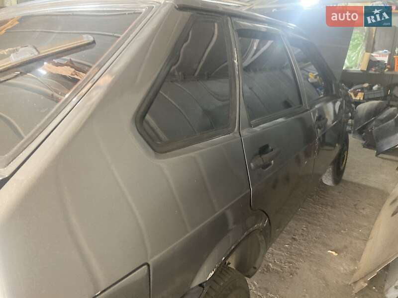 Хэтчбек ВАЗ / Lada 2109 2004 в Днепре фото 13 Хэтчбек ВАЗ / Lada 2109 2004 в Днепре