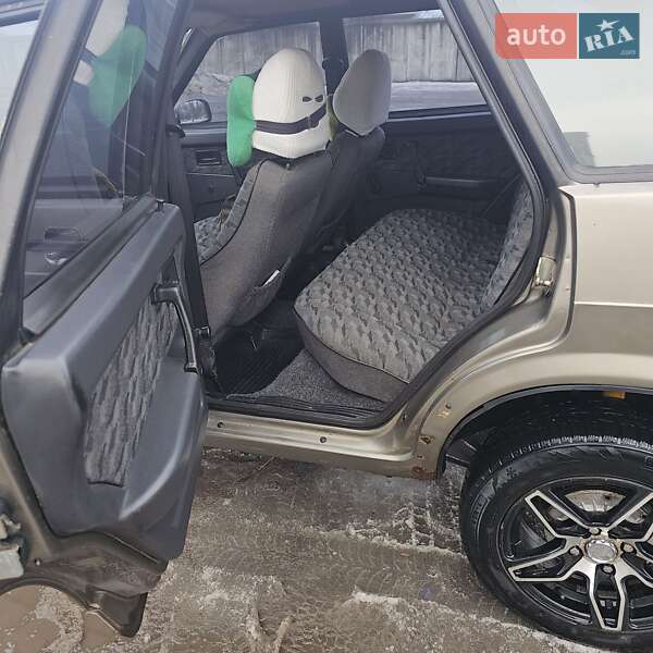 Хэтчбек ВАЗ / Lada 2109 2002 в Слобожанском фото 14 Хэтчбек ВАЗ / Lada 2109 2002 в Слобожанском