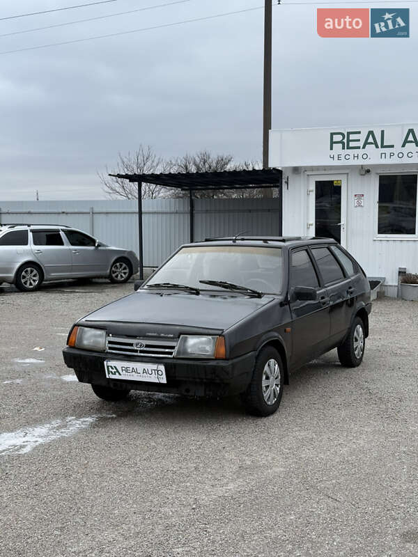 ВАЗ / Lada 2109 1990 ВАЗ / Lada 2109 1990