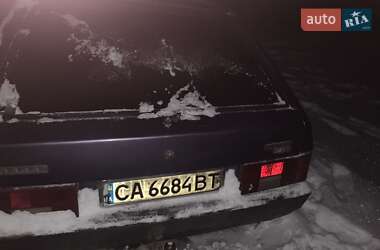 Хэтчбек ВАЗ 2109 2000 в Вышгороде