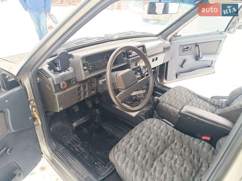 ВАЗ / Lada 2109 2000 ВАЗ / Lada 2109 2000