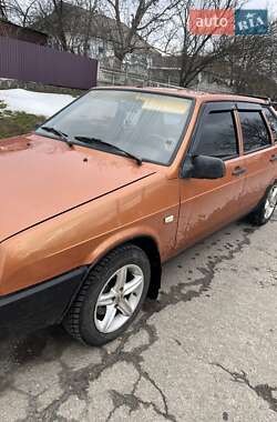 Хэтчбек ВАЗ / Lada 2109 1988 в Чечельнике