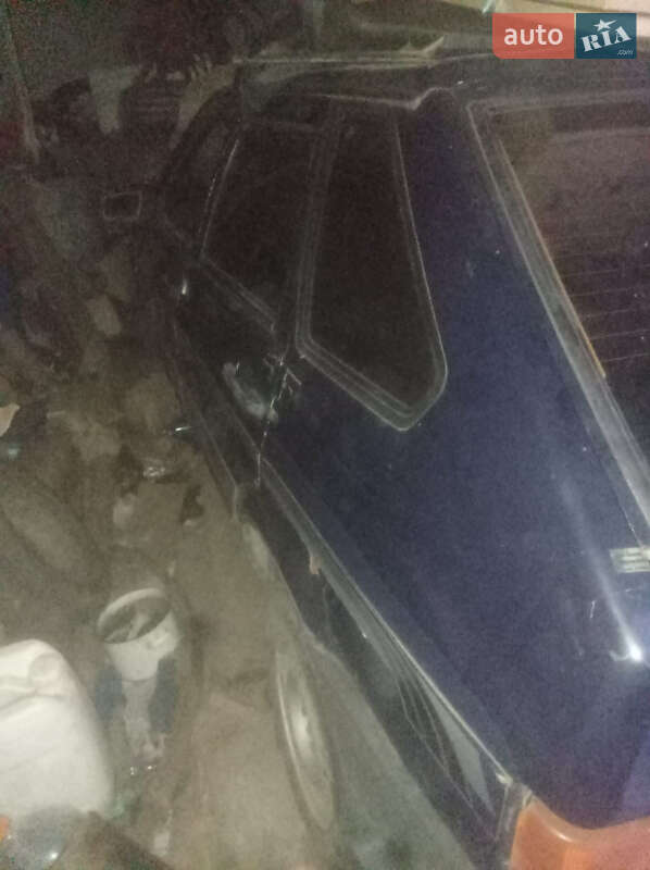 Хэтчбек ВАЗ / Lada 2109 1995 в Шостке