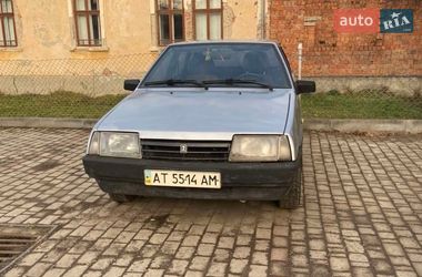 Хэтчбек ВАЗ / Lada 2109 2002 в Кутах