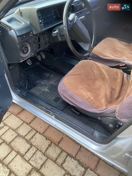 Хэтчбек ВАЗ / Lada 2109 2002 в Кутах