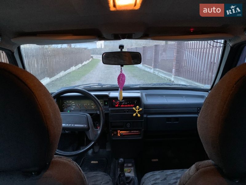 Хэтчбек ВАЗ / Lada 2109 2002 в Каменке-Бугской