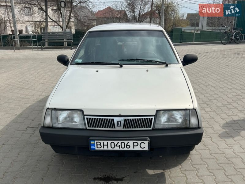 Хэтчбек ВАЗ / Lada 2109 2008 в Одессе