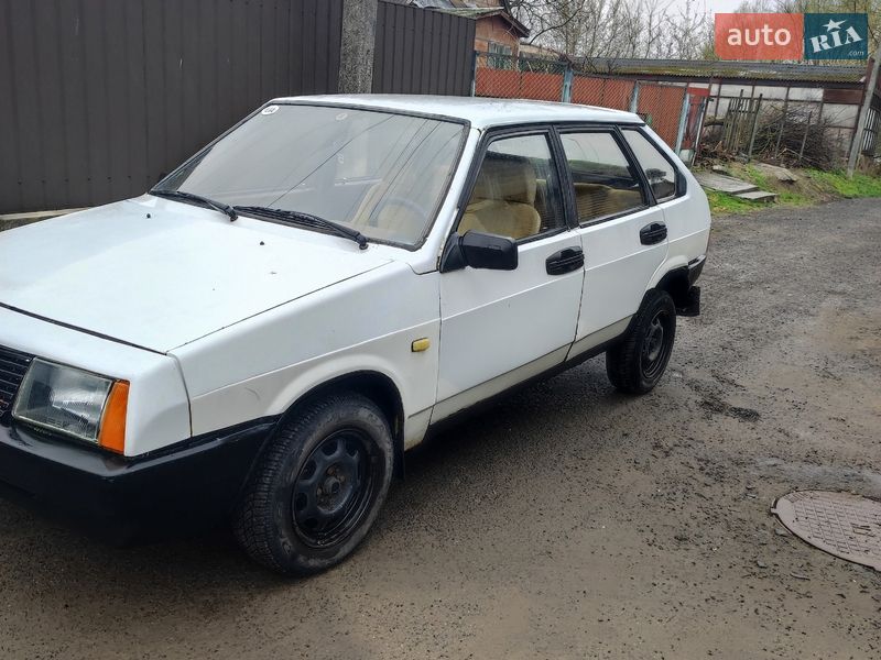 Хетчбек ВАЗ / Lada 2109 1988 в Луцьку