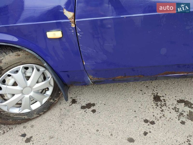 Хетчбек ВАЗ / Lada 2109 1999 в Мукачевому