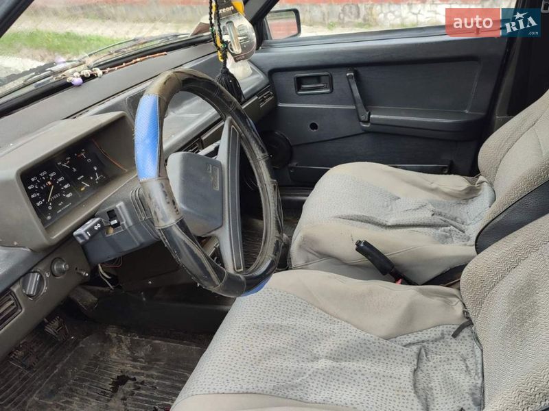 Хетчбек ВАЗ / Lada 2109 1999 в Мукачевому