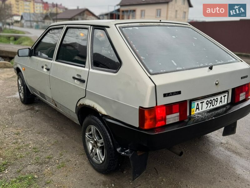 Хэтчбек ВАЗ / Lada 2109 2008 в Богородчанах