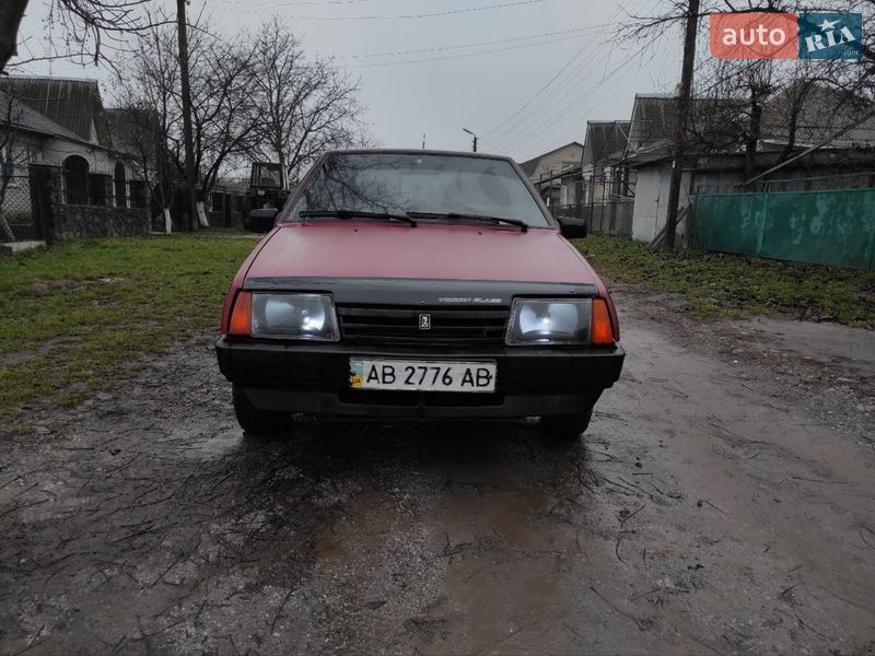 Хетчбек ВАЗ / Lada 2109 2004 в Жмеринці