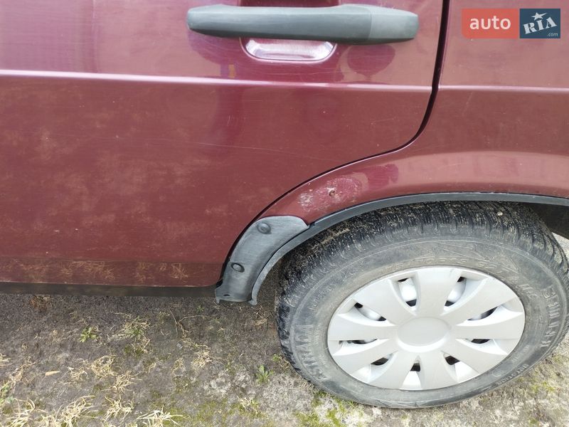 Хэтчбек ВАЗ / Lada 2109 2007 в Шостке фото 2 Хэтчбек ВАЗ / Lada 2109 2007 в Шостке