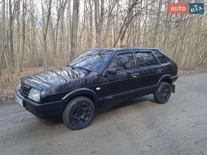 Хэтчбек ВАЗ / Lada 2109 2008 в Новой Ушице фото Хэтчбек ВАЗ / Lada 2109 2008 в Новой Ушице