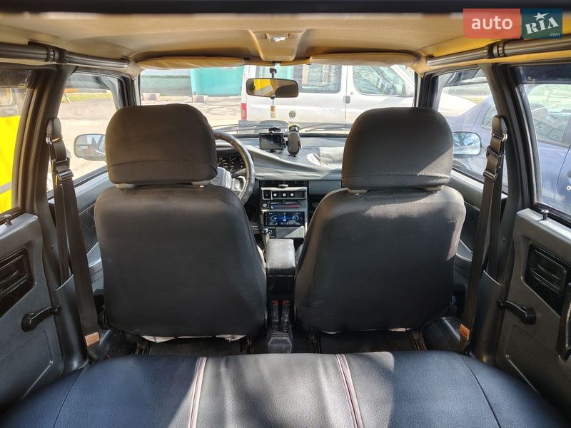 Хэтчбек ВАЗ / Lada 2109 1991 в Нетешине фото 16 Хэтчбек ВАЗ / Lada 2109 1991 в Нетешине