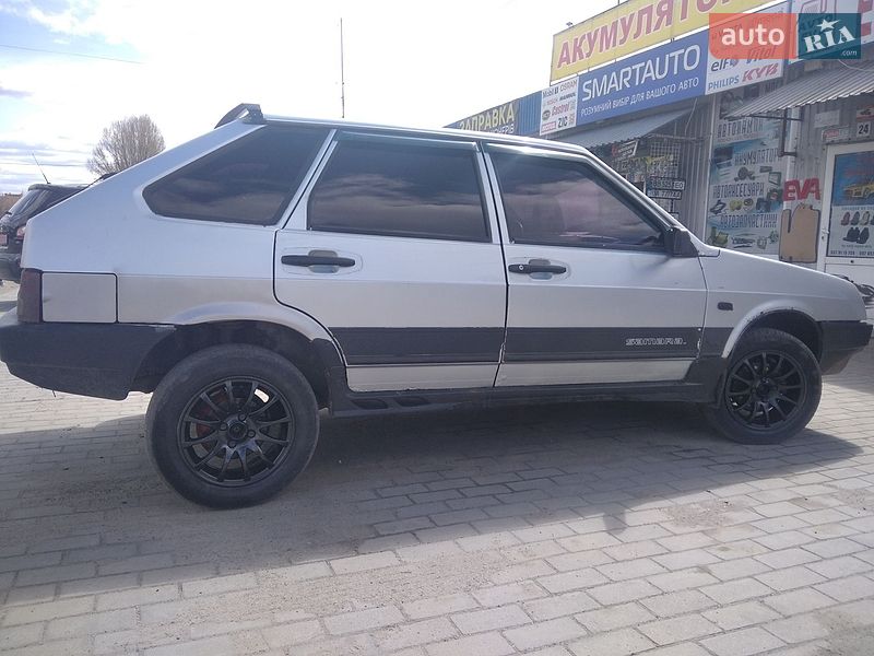 Хетчбек ВАЗ / Lada 2109 2002 в Білій Церкві