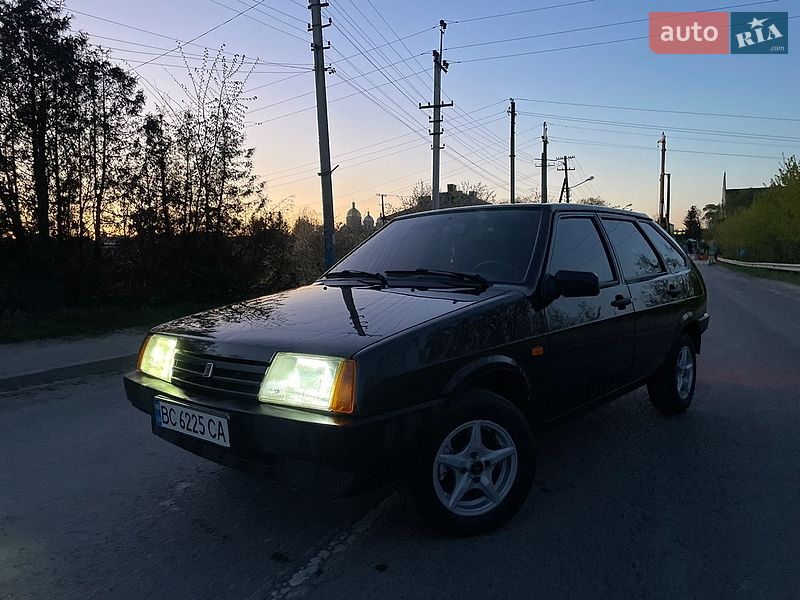 Хетчбек ВАЗ / Lada 2109 2008 в Львові