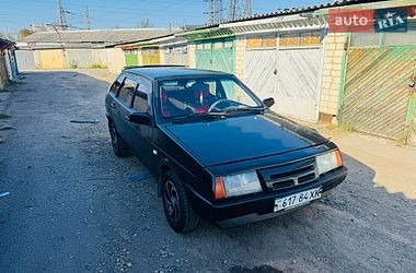 Хэтчбек ВАЗ 2109 1990 в Харькове