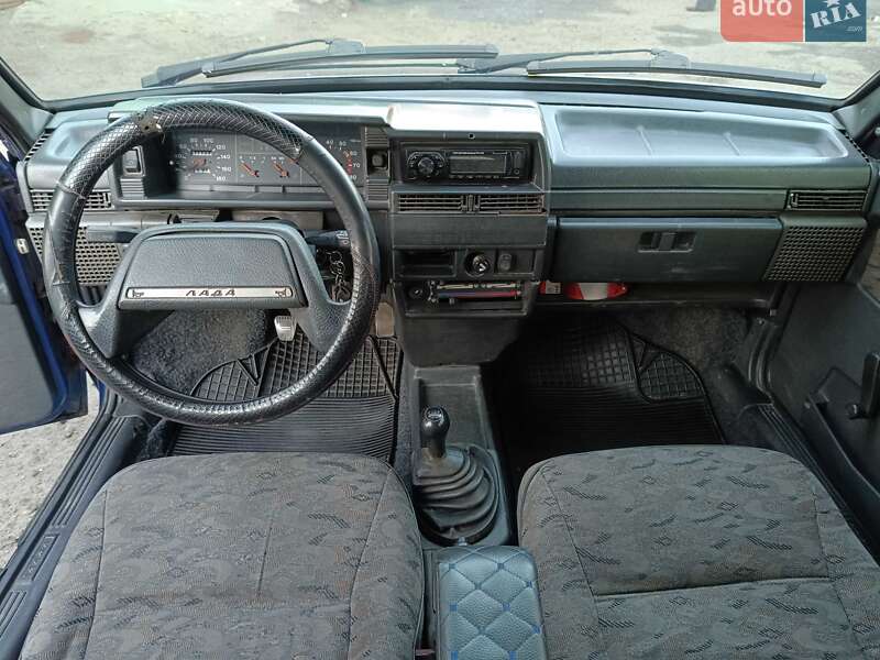 Хэтчбек ВАЗ / Lada 2109 2003 в Рафаловке
