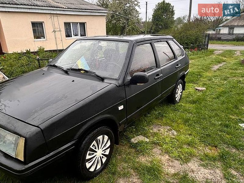 Хэтчбек ВАЗ / Lada 2109 1991 в Попельне
