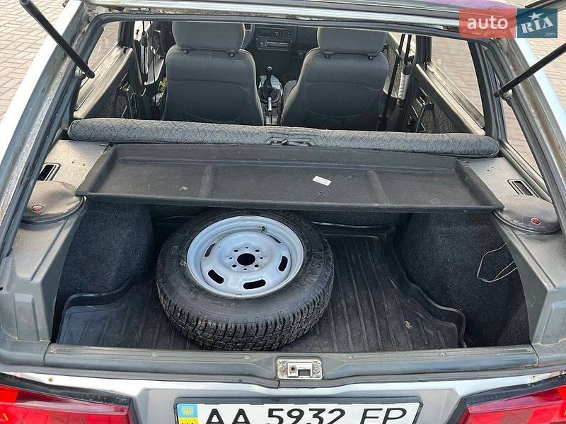 Хэтчбек ВАЗ / Lada 2109 2005 в Броварах