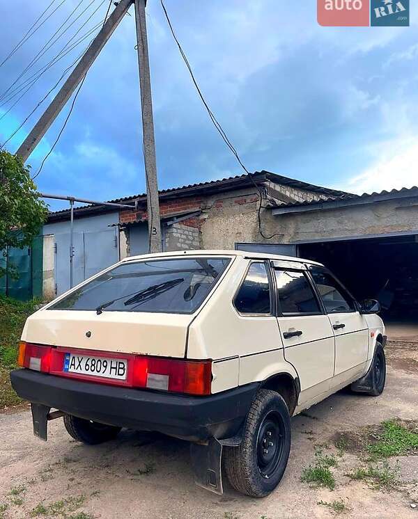 Хэтчбек ВАЗ / Lada 2109 1993 в Мерефа