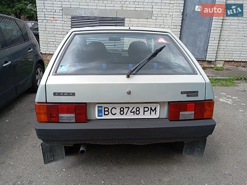 ВАЗ / Lada 2109