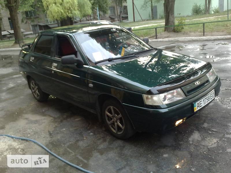 Седан ВАЗ / Lada 2110 2004 в Днепре