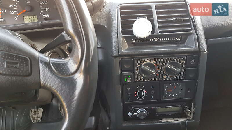 Седан ВАЗ / Lada 2110 2007 в Калуші