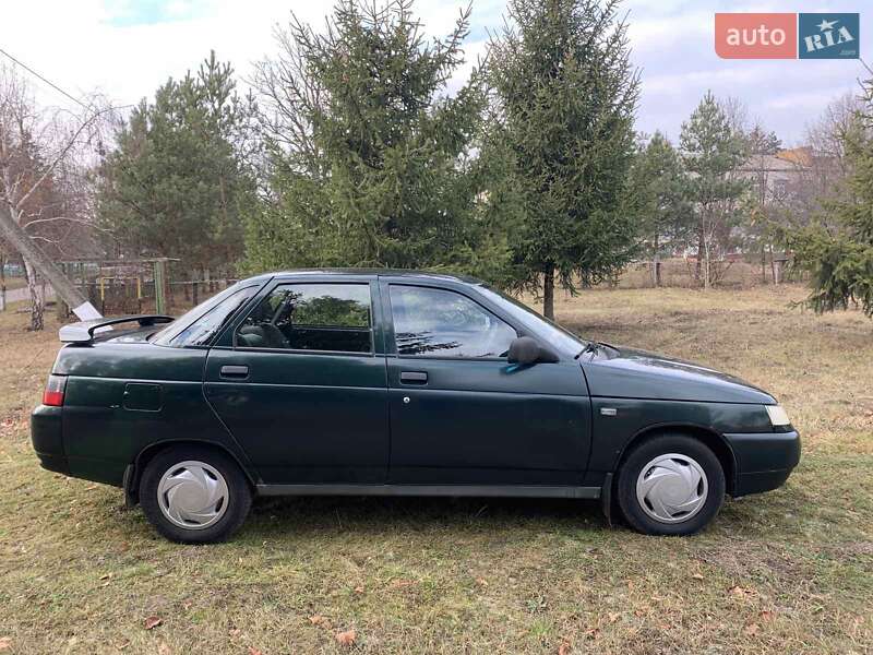 Седан ВАЗ / Lada 2110 2004 в Белой Церкви