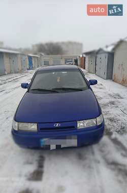 Седан ВАЗ 2110 2004 в 