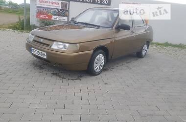 Седан ВАЗ / Lada 2110 2001 в Черновцах