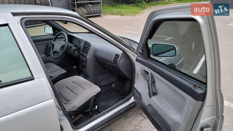 Седан ВАЗ / Lada 2110 2008 в Львові