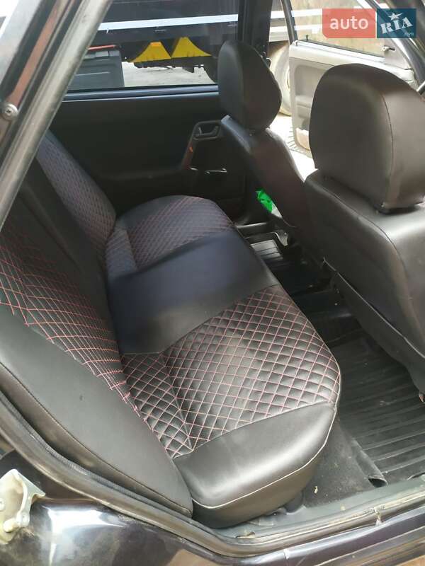 Седан ВАЗ / Lada 2110 2011 в Днепре